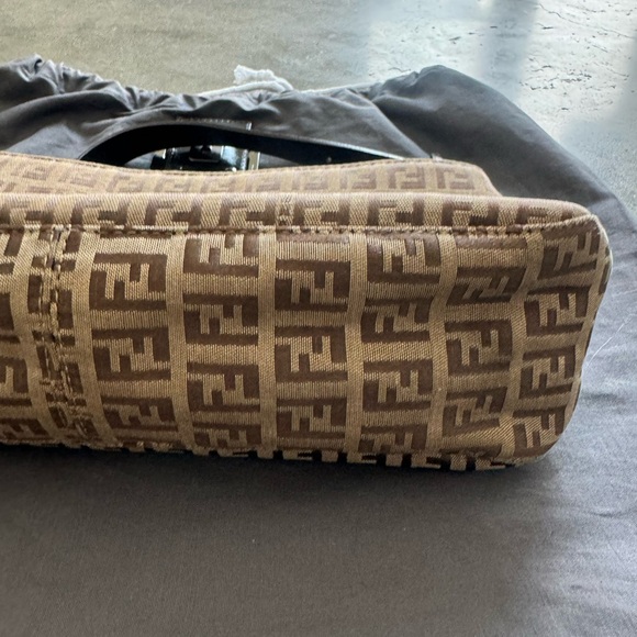 Fendi Zucchino Baguette Bag - Picture 11 of 13